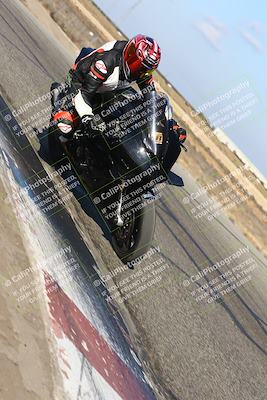 media/Nov-03-2024-TrackDaz (Sun) [[44580f4982]]/A Group/2pm (Grapevine)/